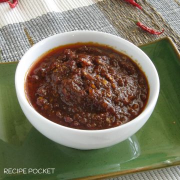 A small bowl of sambal blachan.