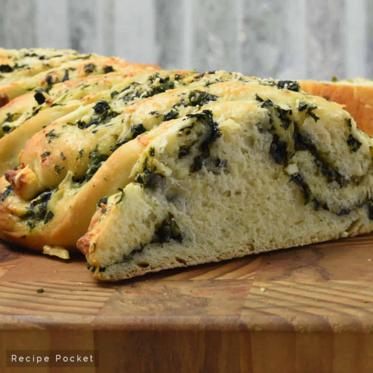 Spianch feta bread.