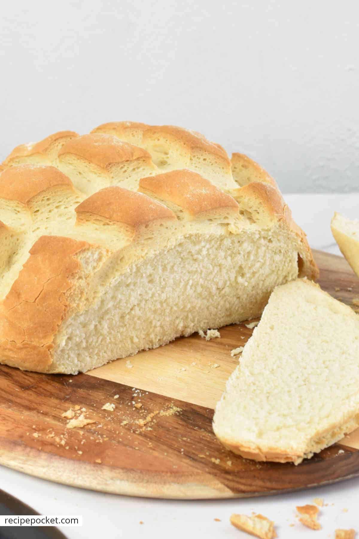 Sliced cob bread.