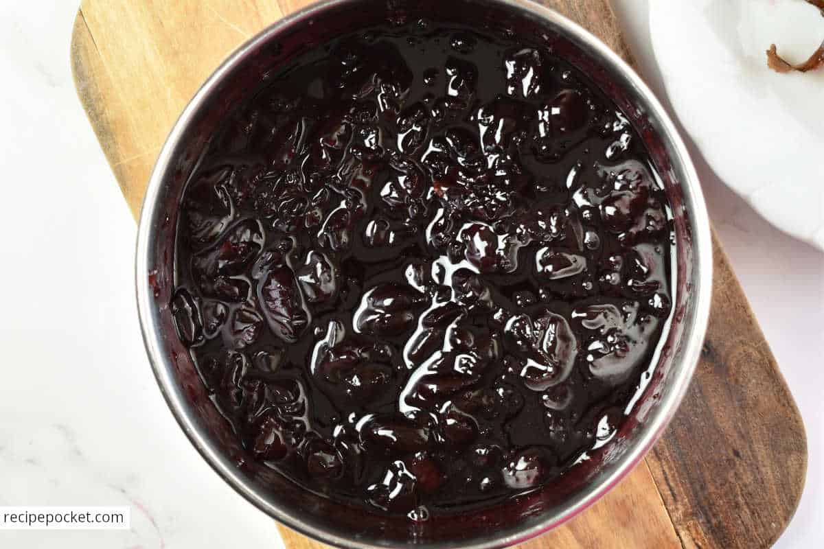 Image of morello jam after cooking.