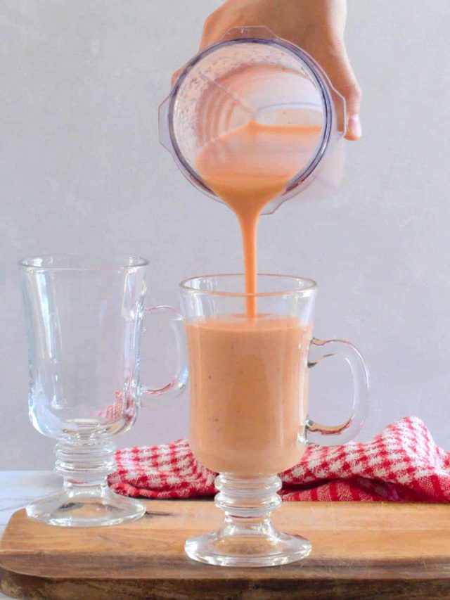cropped-strawberry-peach-smoothie-008.jpg