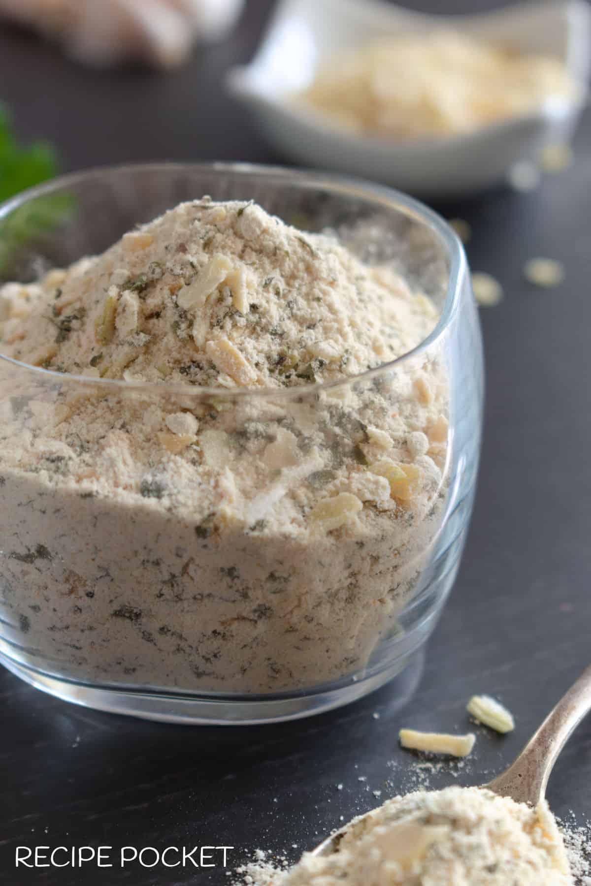 Homemade onion soup mix substitute.